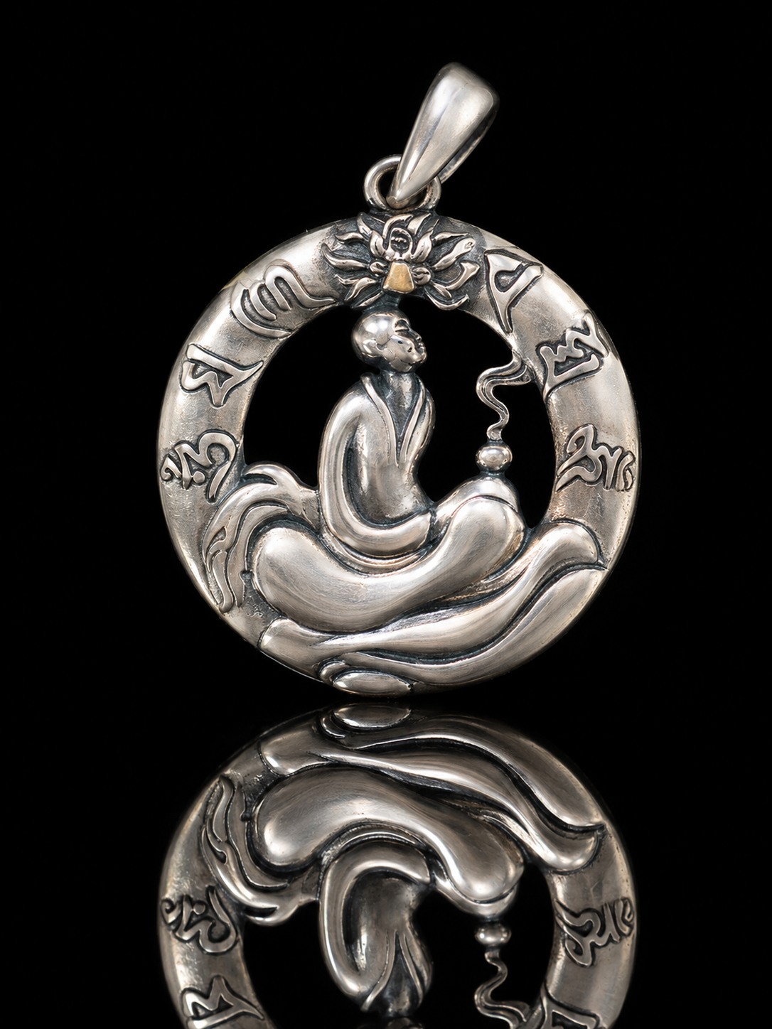 Six-Syllable Mantra Little Monk Enlightenment Silver Pendant · Zen Protection