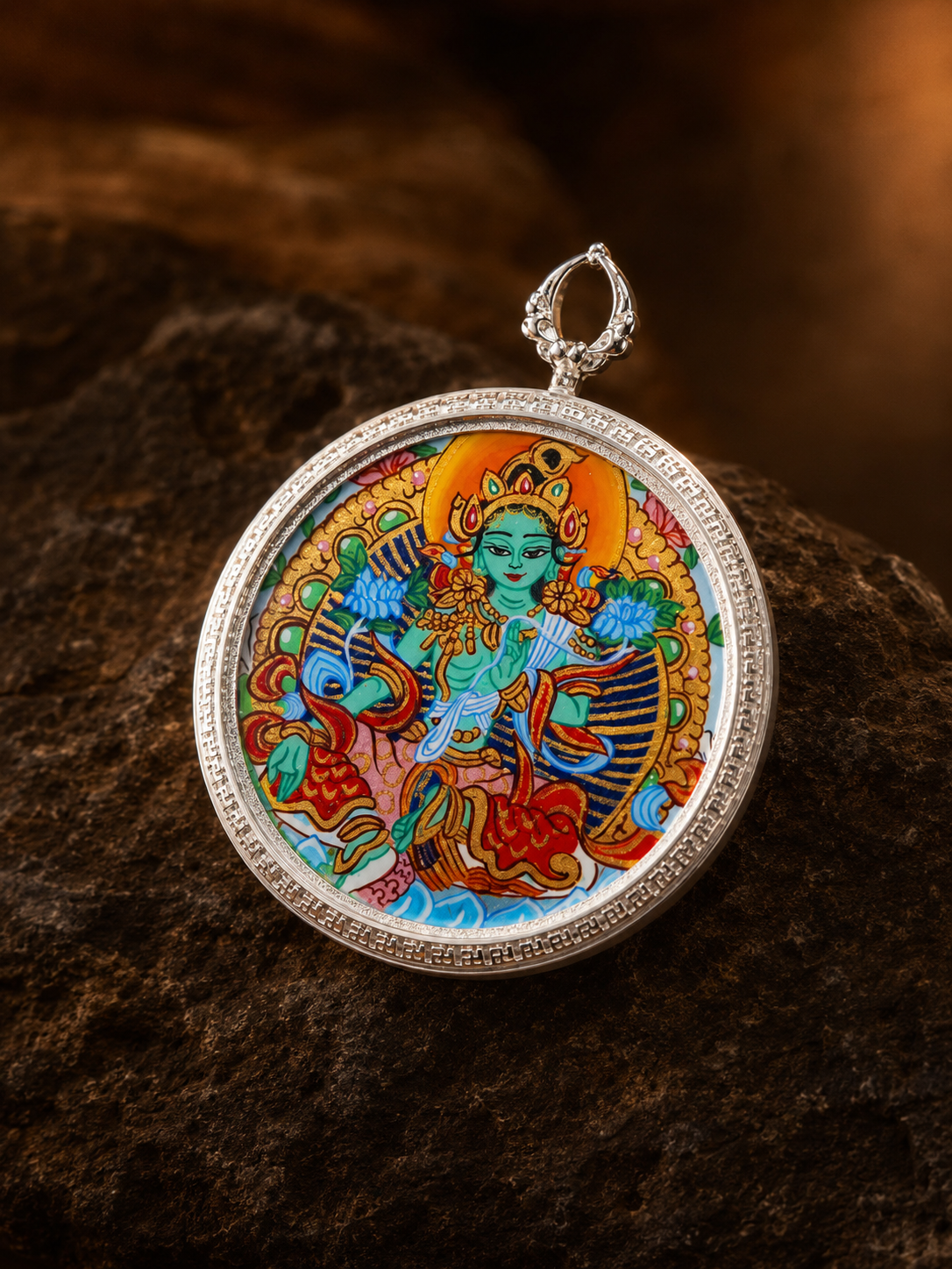 Manjushri & Green Tara Round Thangka, Rabbit Zodiac｜文殊菩萨绿度母圆形唐卡