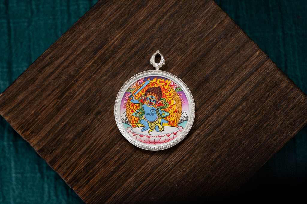Acalanatha & Green Tara Round Thangka, Rooster Zodiac｜不动明王绿度母唐卡