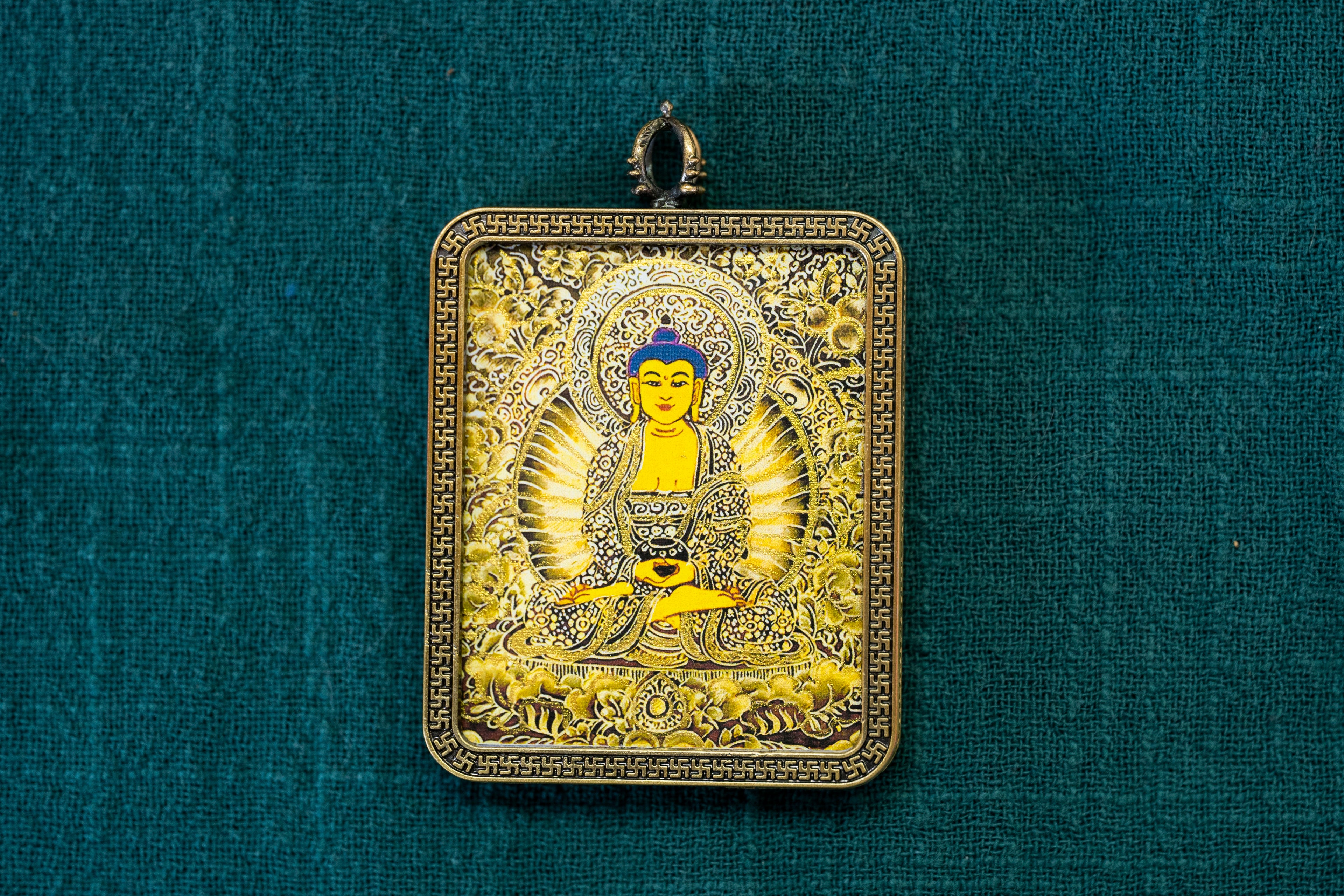 阿弥陀佛随身唐卡 · 猪狗本命守护系列